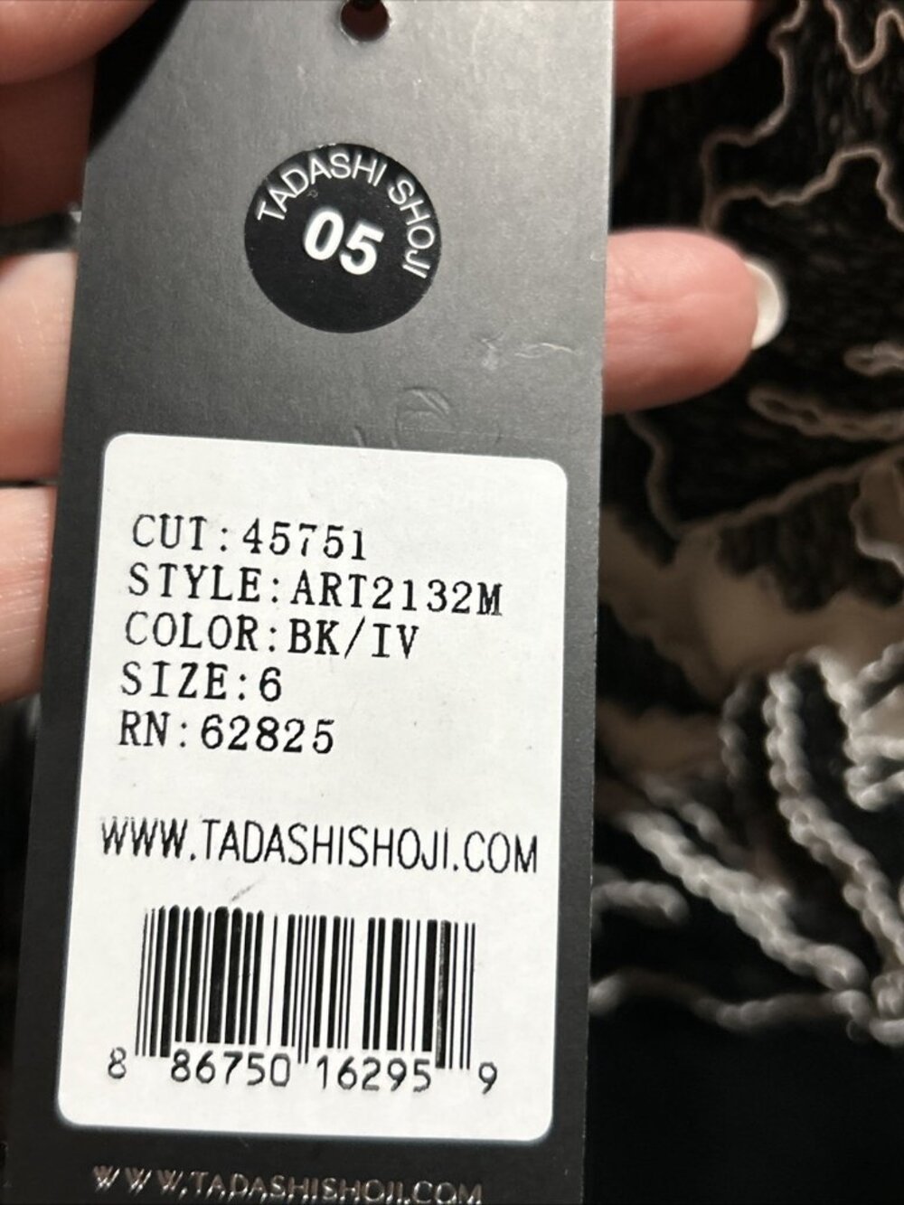 Tadashi Shoji Dress Peony Embroidered Lace Stretch Dress Black Ivory Nude 6 New - Picture 6 of 14